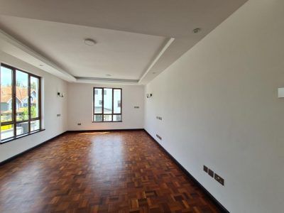 6 Bedroom Ambassadorial House14