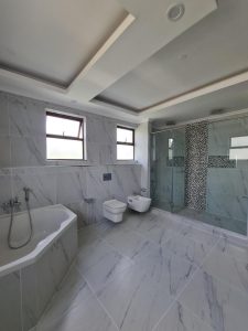 6 Bedroom Ambassadorial House15