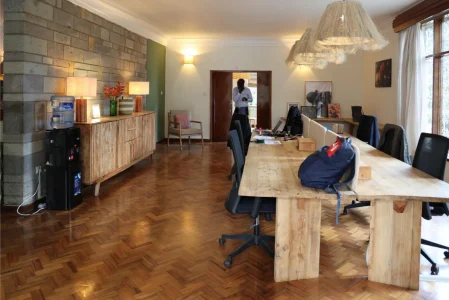 Advance Consulting (Lavington) - 12
