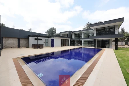 Nyari 6BR Villa - 2
