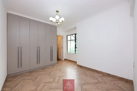 hookwood residency 3BR - 12