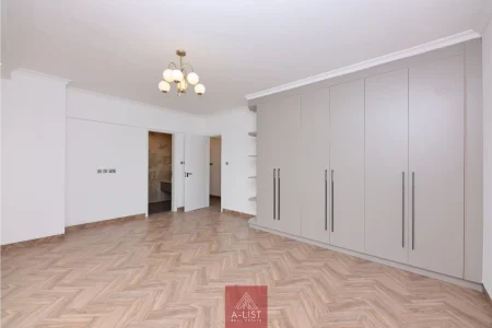 hookwood residency 3BR - 5