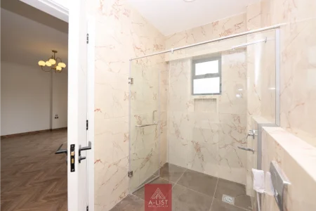 hookwood residency 3BR - 7