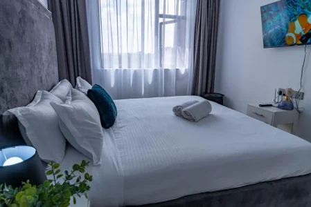 perry west apartments (7)