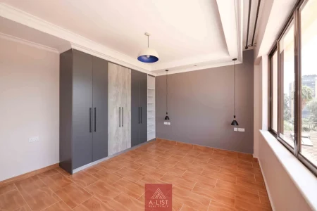 westlands-cottage-12